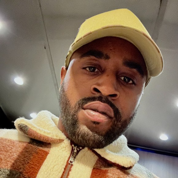 Meet your Posher, Eric - Picture 1 of 1